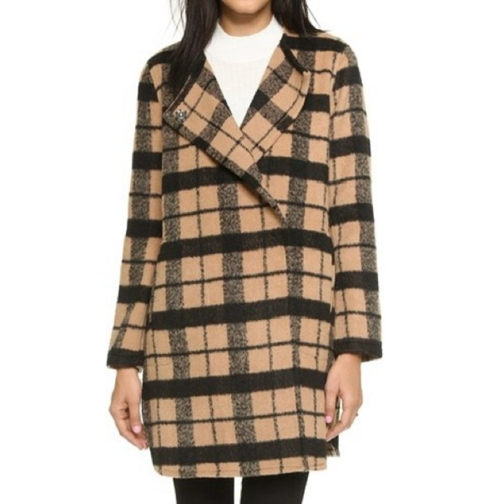 BB Dakota Camel & Black Plaid coat